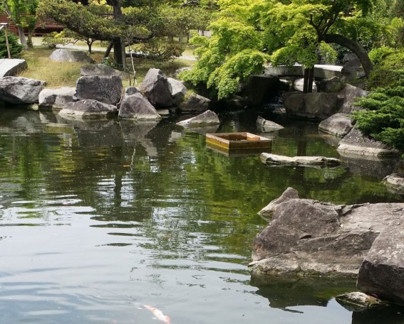 葉山御用邸そばのしおかぜ公園